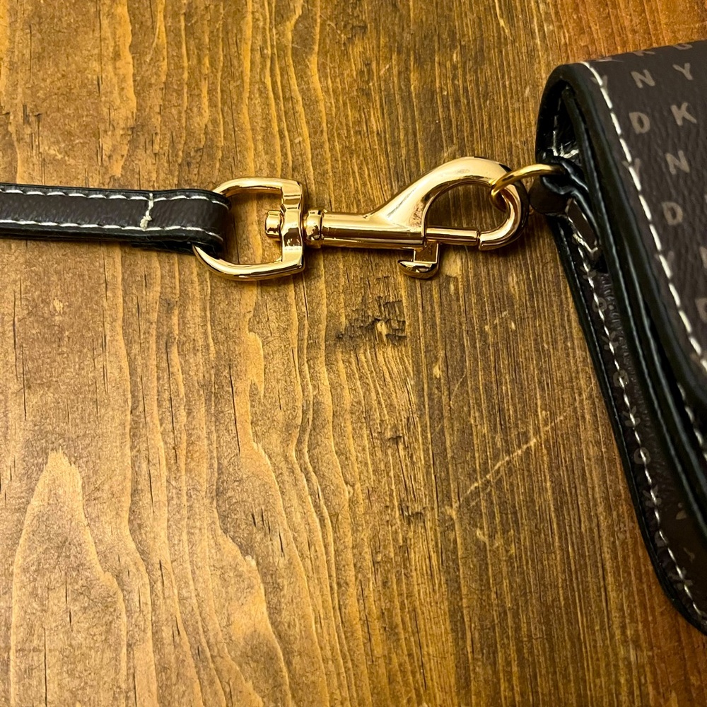 🤎DKNY Mocha Logo Convertible Belt Wristlet/ Phone Wallet NWOT - Picture 9 of 10